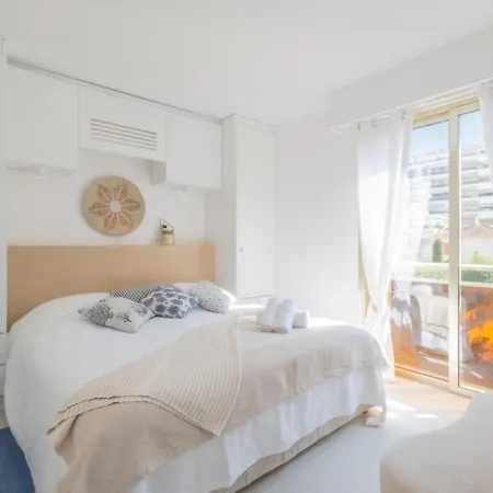 Appartement Stylish 2-br Steps From The Croisette *