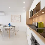 Apartment Stylish 2-br Steps From The Croisette