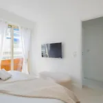 Apartment Stylish 2-br Steps From The Croisette
