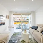 Stylish 2-br Steps From The Croisette *